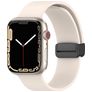 Mobigear Sport Mag Bracelet Silicone pour Apple Watch Fermeture magnétique - 42/41/40/38 mm - Lumière stellaire