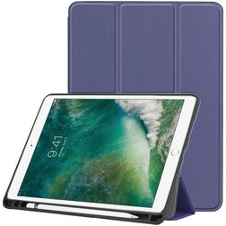 Mobigear Tri-Fold Gel Coque iPad Pro 10.5 Pouces (2017) Etui en TPU,Similicuir + Porte-crayon - Dark Blue