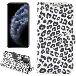 Mobigear Leopard Housse iPhone 12 Etui Porte-Monnaie - Blanc