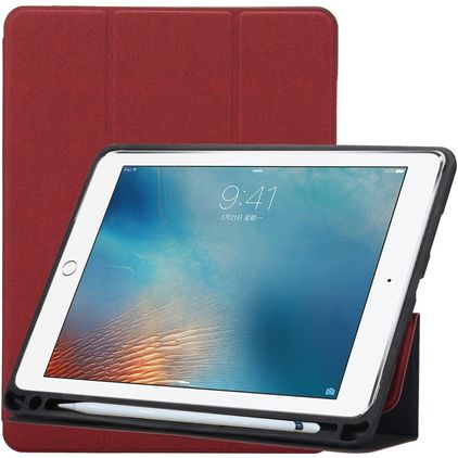 Mobigear Tri-Fold Gel Coque iPad Pro 10.5 Pouces (2017) Etui en TPU,Similicuir + Porte-crayon - Bordeaux