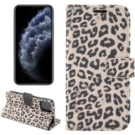 Mobigear Leopard Housse iPhone 13 Etui Porte-Monnaie - Marron