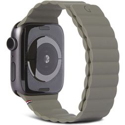 Decoded Magnetic Traction Strap Bracelet Silicone Apple Watch Fermeture magnétique - 49/46/45/44 mm - Olive