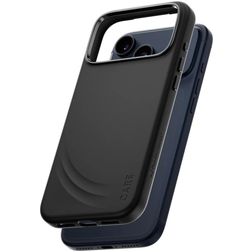 CARE by PanzerGlass Feature FLOW Coque iPhone 17 Pro Max MagSafe Coque arrière en Silicone Anti-Chocs - Noir