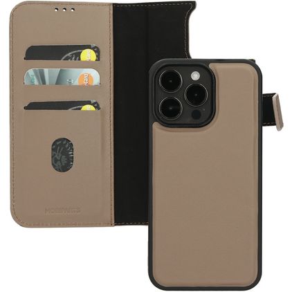 Mobiparts Housse iPhone 15 Pro Max MagSafe Etui avec Coque Détachable en Cuir Véritable Porte-Monnaie - Taupe