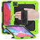 Mobigear SureGrip Xtreme Coque iPad Air 13 Pouces (2025) Coque arrière en Plastique rigide,Silicone + Porte-crayon + Bandoulière + Support Amovible - Vert