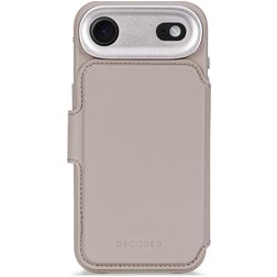 Decoded Detachable Wallet Housse iPhone Air MagSafe Etui avec Coque Détachable en Cuir Véritable Porte-Monnaie - Solid Clay