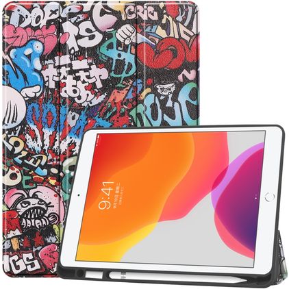 Mobigear Tri-Fold Gel Coque iPad 8 (2020) Etui en TPU,Similicuir + Porte-crayon - Grafitti
